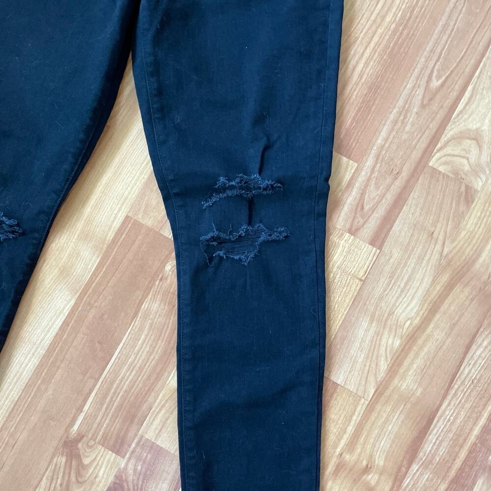 Joe's high rise skinny ankle Black Jean - Picture 7 of 9